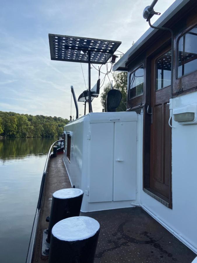 Studio Sur La Peniche Santa Julia A Chantilly Insolys Saint-Leu-dʼEsserent Kültér fotó